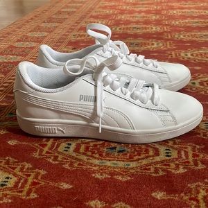 Puma Classic Womens Sneakers